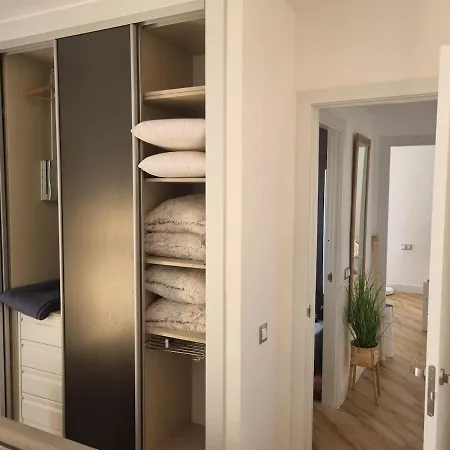 Lovley 2 Bed With A Sea View ! Almeria