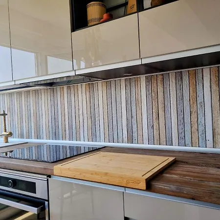 Lovley 2 Bed With A Sea View ! Apartment